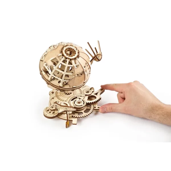 Ugears </br>Globe – Image 2